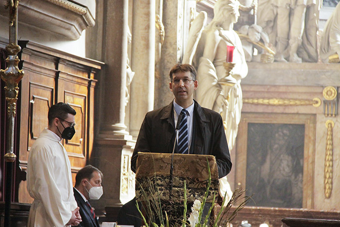 Austellung 800 Jahre Michaelerkirche am 3. Oktober 2021 / Manu Nitsch 2021 Austellung 800 Jahre Michaelerkirche am 3. Oktober 2021