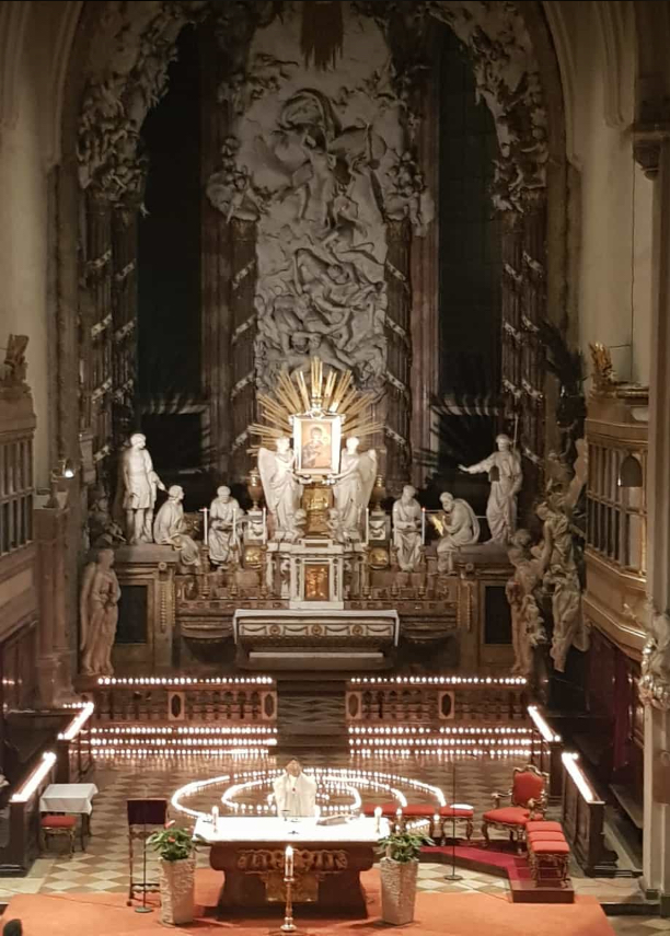 Nacht der 1000 Lichter am 31. Okt. 2019 in St. Michael - während der Messe
