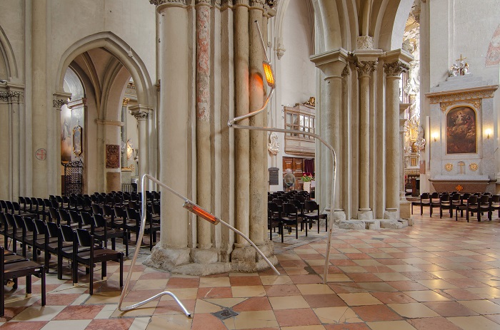 „RADIO“ – Salvatorianer-Pfarre St. Michael und Angewandte Wien initiieren Kunstinstallation für guten Zweck