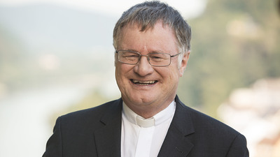Bischof Manfred Schauer
