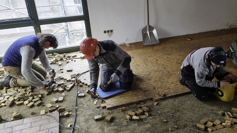 Mehr als 30 Bürger:innen aus Gurtweil beteiligten sich an der Sanierung des Pater-Jordan-Hauses